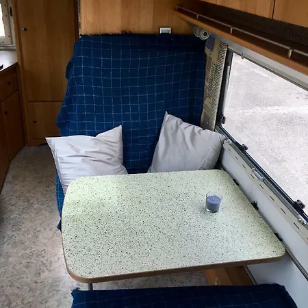 By The Sea Campers キャンプ場 *